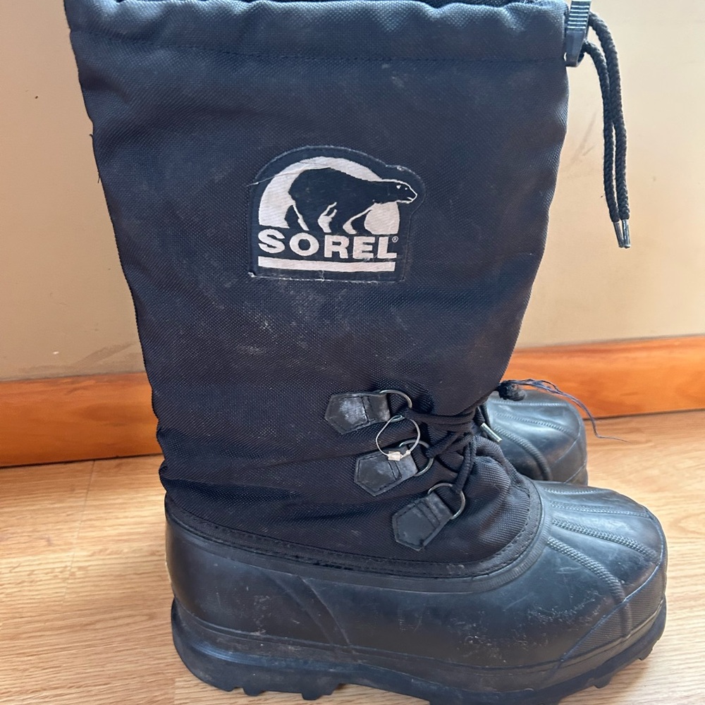 Sorel Black Snow Boots